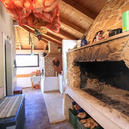 Robinson Danica 1 * Gornji Dingac