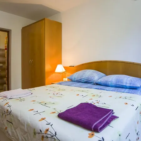 Robinson Danica 1 Gornji Dingač