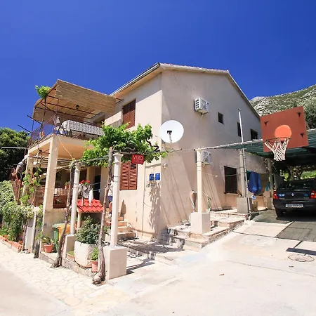 Apartment Robinson Danica 1 *