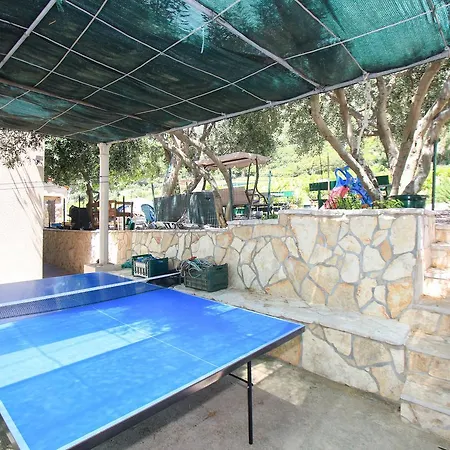 Apartment Robinson Danica 1 *