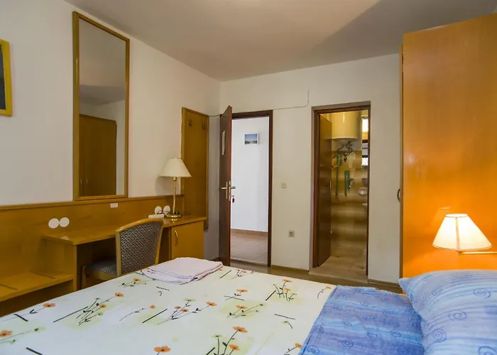 Apartamento Robinson Danica 1