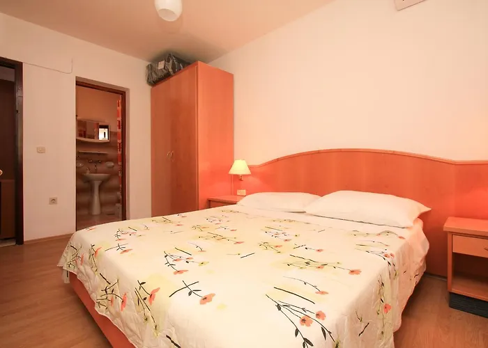 Robinson Danica 1 * Gornji Dingač